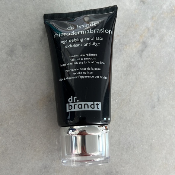 Dr Brandt Microdermabrasion - Picture 2 of 3